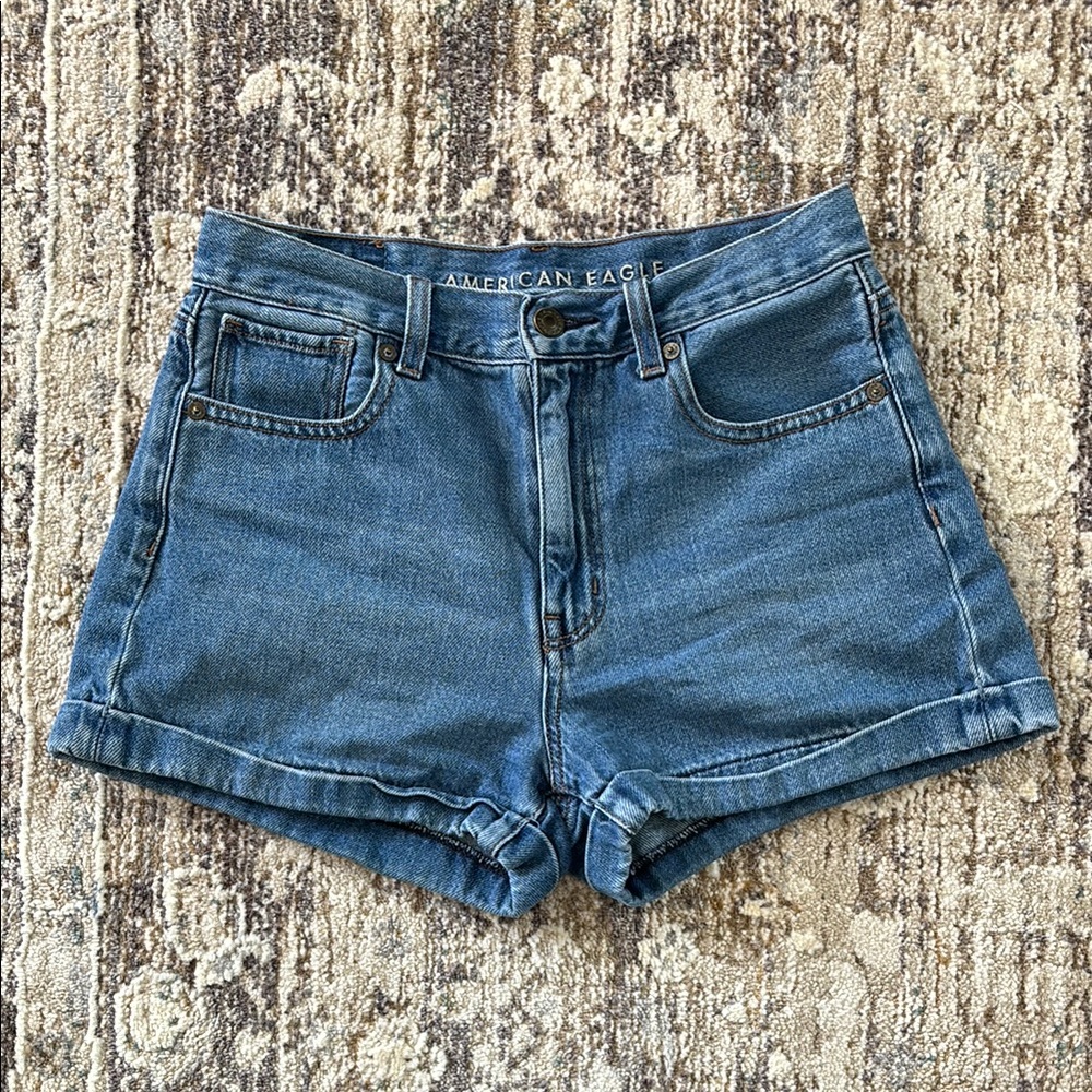 American Eagle Mom Jean Short Size 2